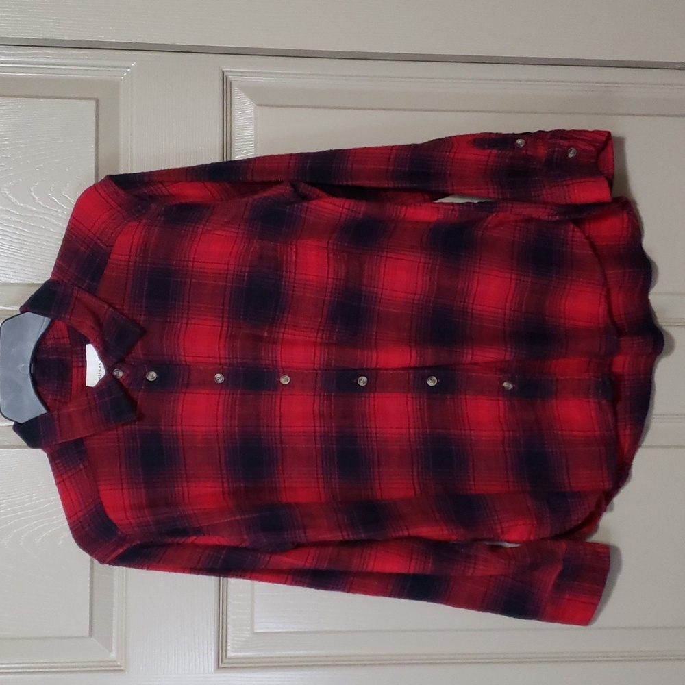 American Eagle boyfriend fit cotton so soft button down flannel size small